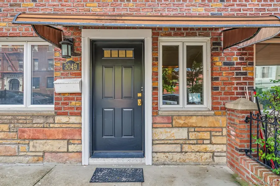 3049 32nd Street, Astoria, NY 11102 - #2