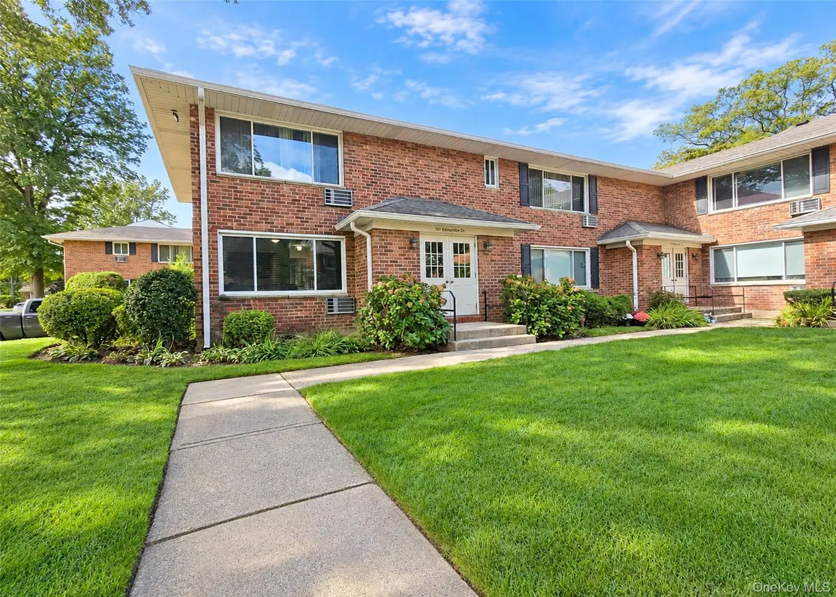 101 Edmunton Drive #G-1, North Babylon, NY 11703 - #1