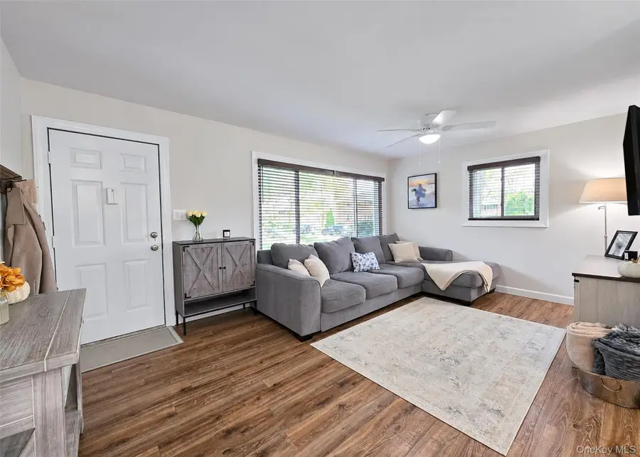101 Edmunton Drive #G-1, North Babylon, NY 11703 - #3