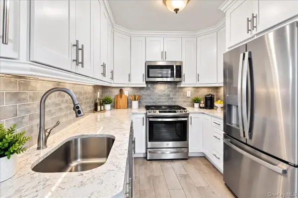 5635 Netherland Avenue #2C, Bronx, NY 10471
