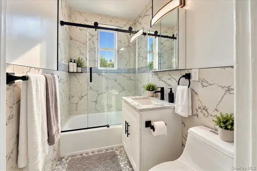 5635 Netherland Avenue #2C, Bronx, NY 10471 - #3