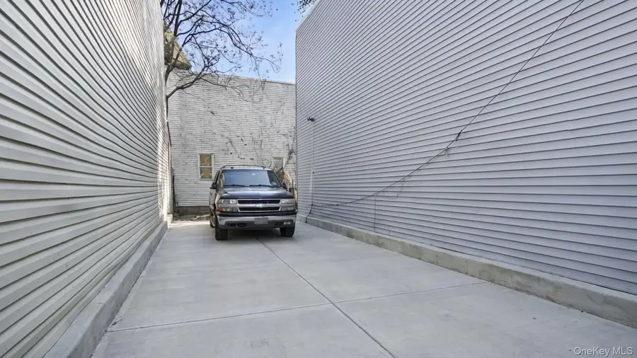 416 E 182nd Street, Bronx, NY 10457 - #2