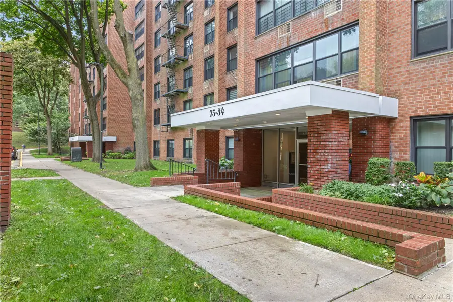 75-34 Bell Boulevard #6H, Bayside, NY 11364 - #3