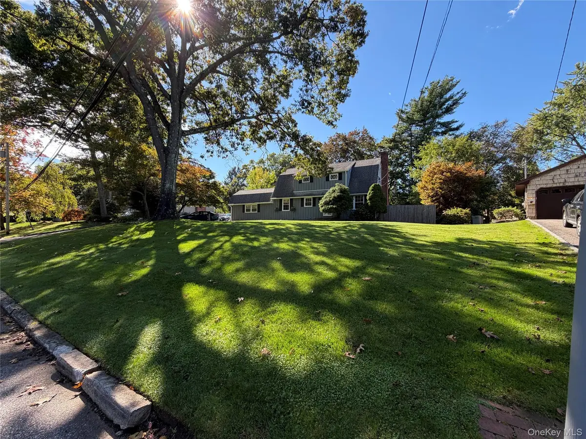 14 King Arthurs Court King Arthurs Court E #14, Saint James, NY 11780 - #1