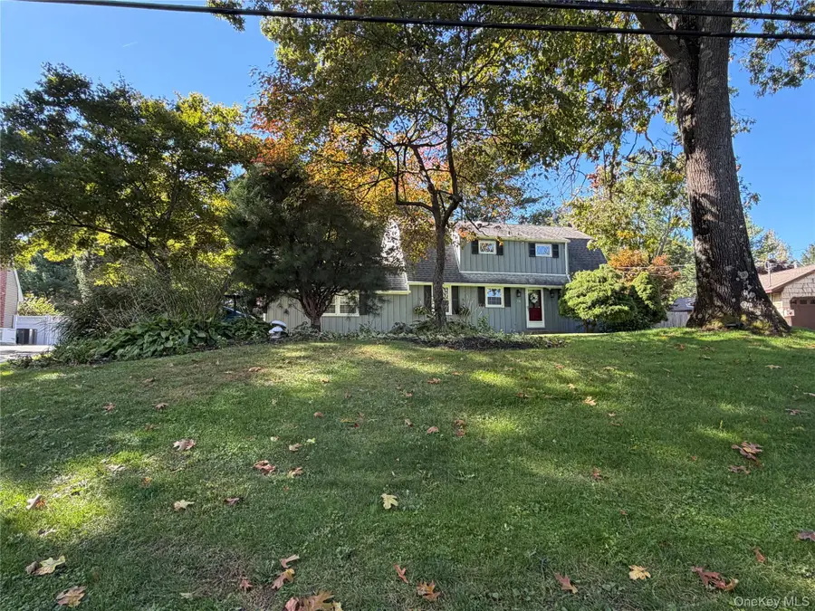 14 King Arthurs Court King Arthurs Court E #14, Saint James, NY 11780 - #2