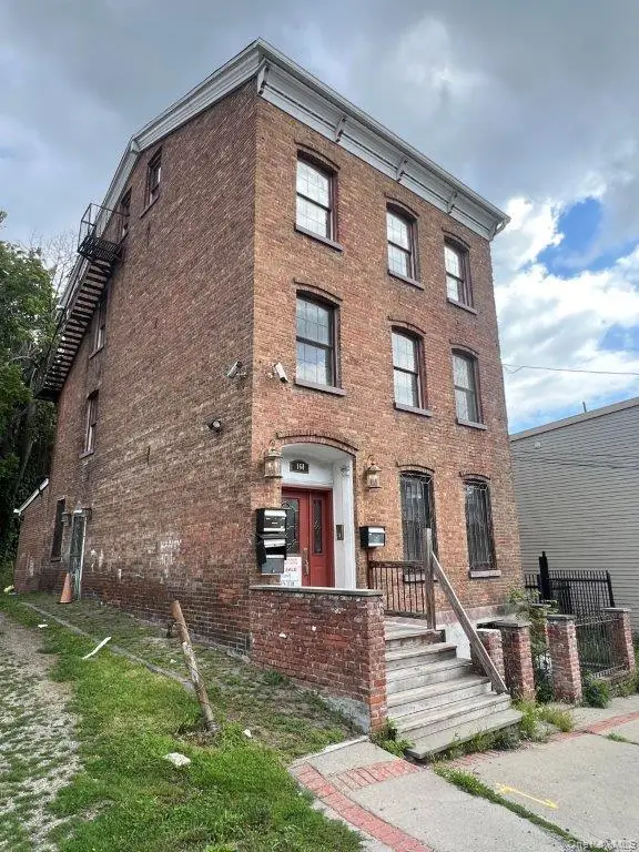 160 Ann Street, Newburgh, NY 12550
