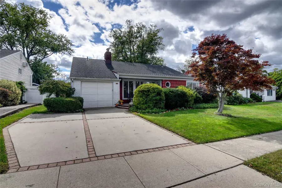 3758 Windsor Drive, Bethpage, NY 11714 - #2