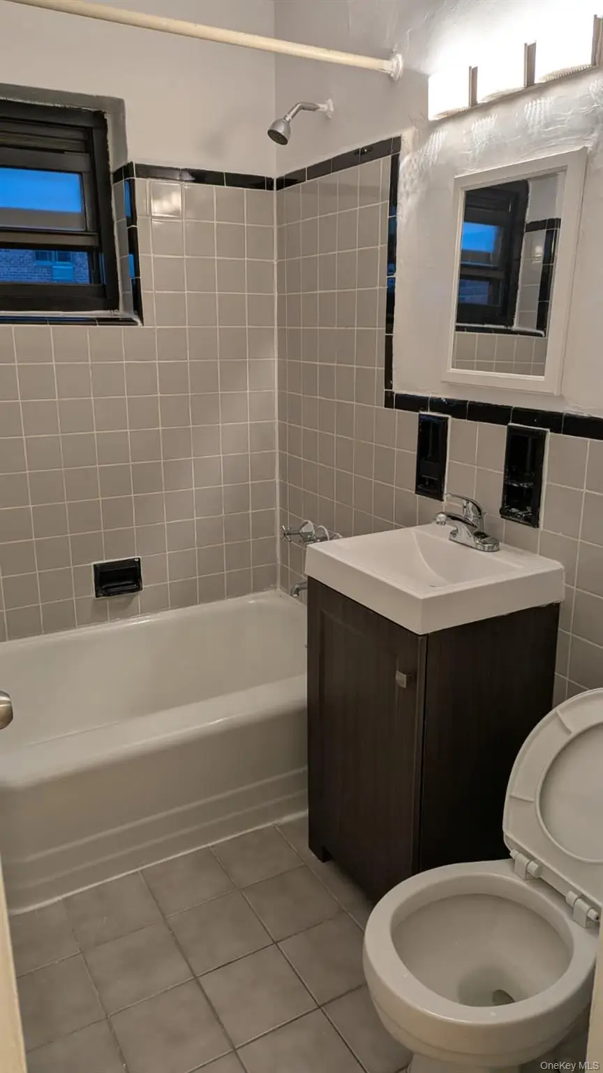 94-30 58th Avenue #5K, Elmhurst, NY 11373 - #3