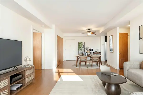 151 Beach 96 #6D, Far Rockaway, NY 11693