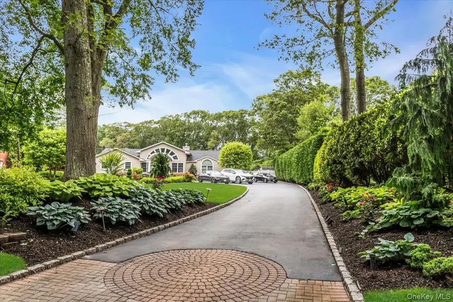 21 Buttonwood Drive, Dix Hills, NY 11746 - #2