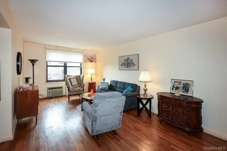 226-26 Union Turnpike #6H, Oakland Gardens, NY 11364 - #2