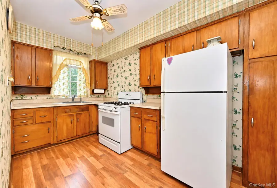 195-15 Station Road, Flushing, NY 11358 - #2