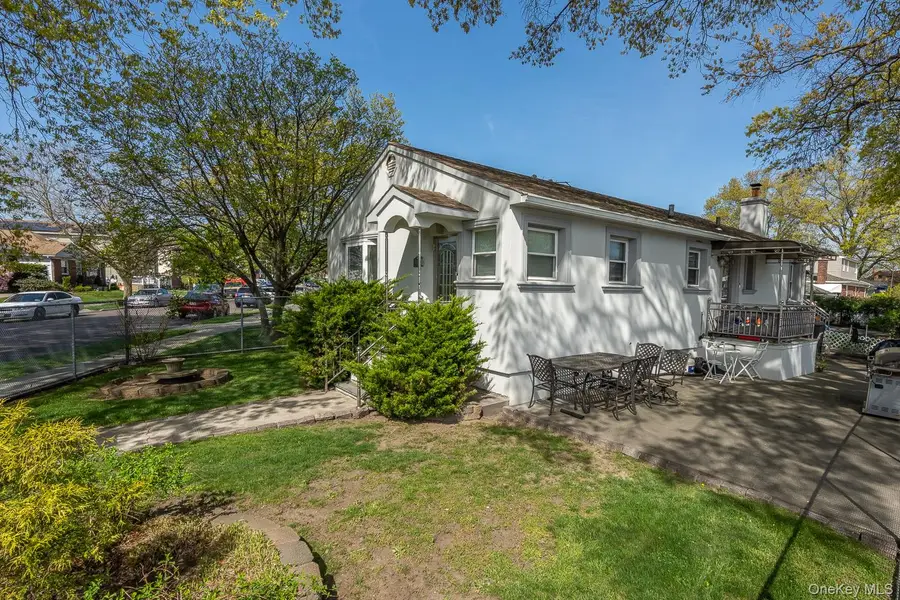 157-59 19 Avenue #2Fam, Whitestone, NY 11357 - #3