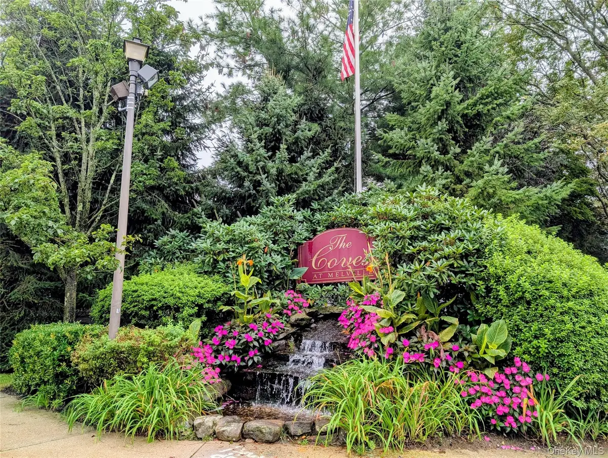 62 Morley Circle, Melville, NY 11747 - #1