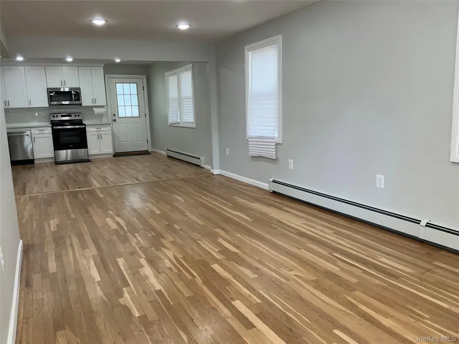 1316 6 Street, West Babylon, NY 11704 - #3