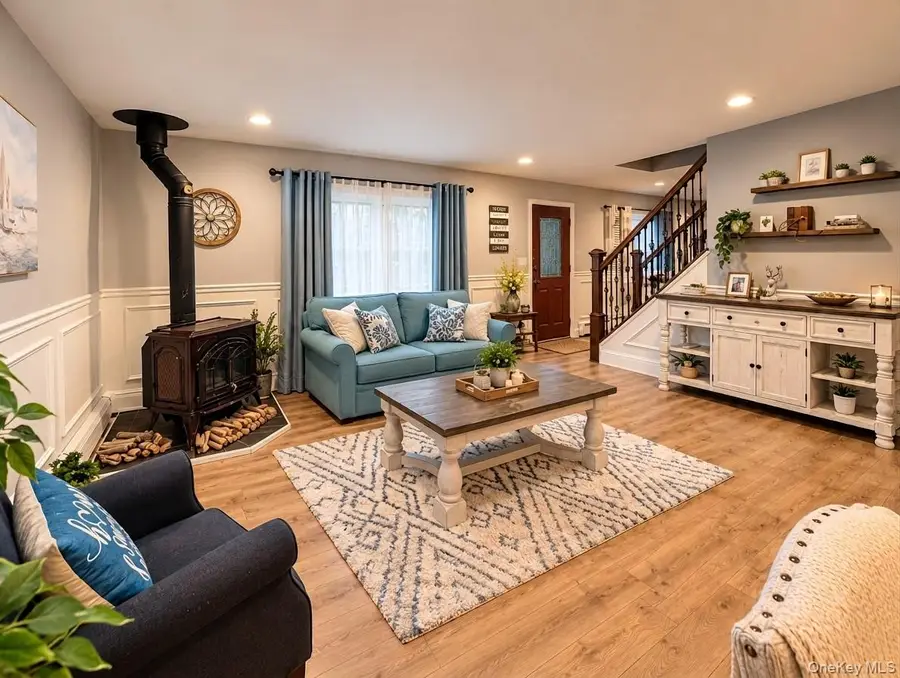 146 Rosemont Avenue, Farmingville, NY 11738 - #2