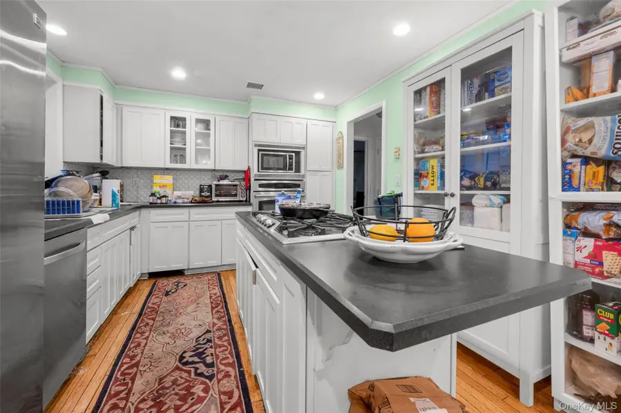 1121 North Street, White Plains, NY 10605 - #2