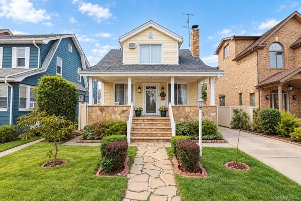 15737 12th Avenue, Whitestone, NY 11357