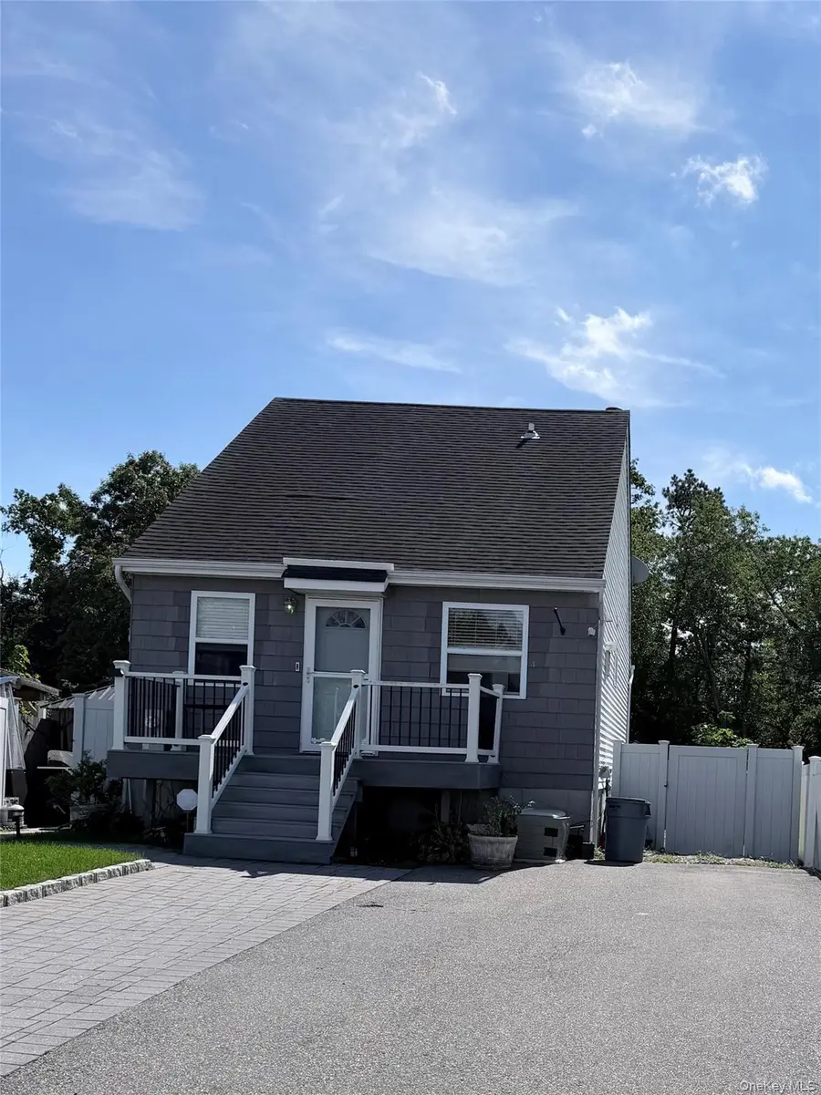 14 Donna Lane, Ronkonkoma, NY 11779 - #2