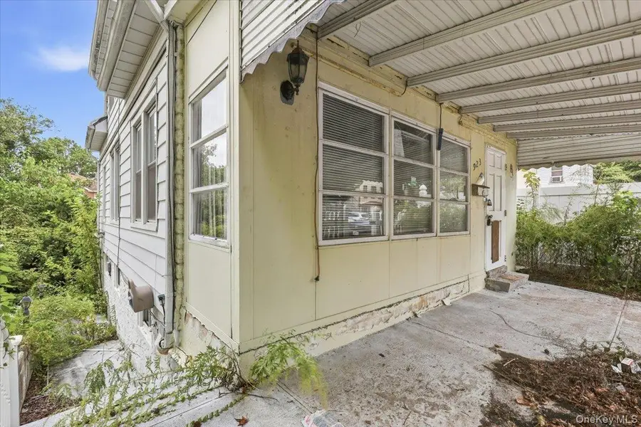 923 Quincy Avenue, Bronx, NY 10465 - #3