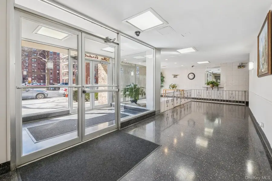 153-25 88th Street #5L, Howard Beach, NY 11414 - #3