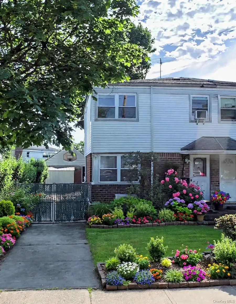 67-20 Bell Boulevard, Oakland Gardens, NY 11364 - #3