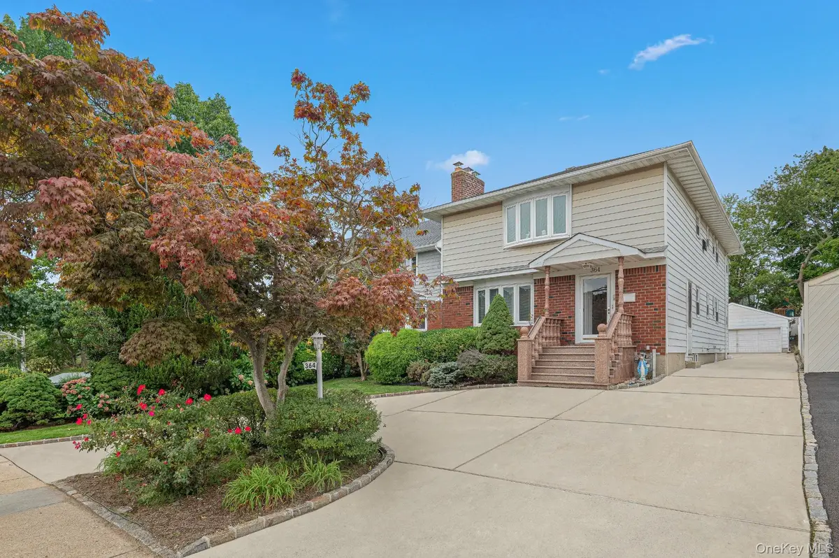 364 Nassau Boulevard, West Hempstead, NY 11552 - #1
