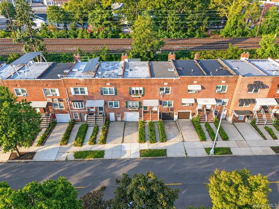 8449 127th Street, Kew Gardens, NY 11415 - #2