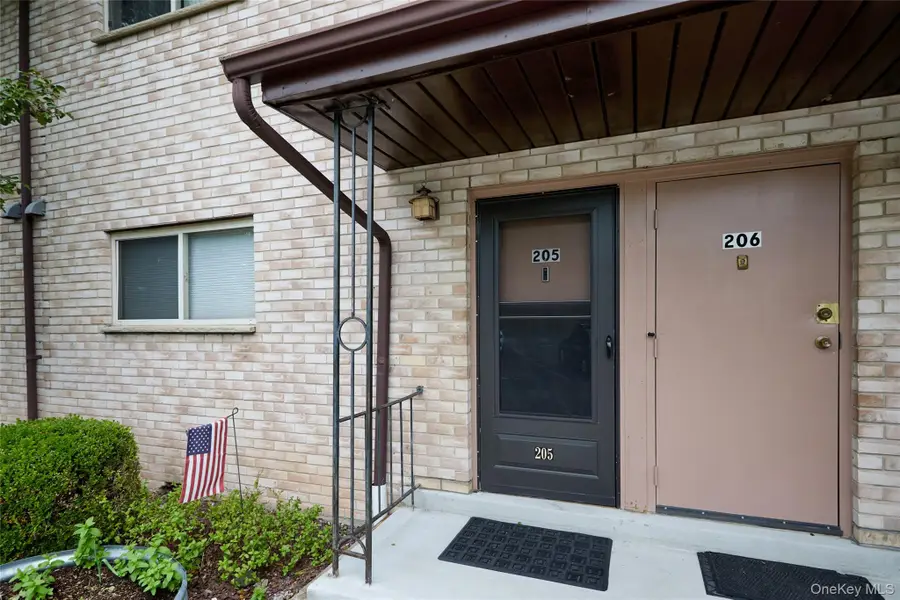 26 Cooper Road #205, Poughkeepsie, NY 12603 - #2