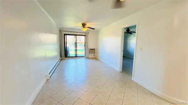 12135 5th Avenue, College Point, NY 11356
