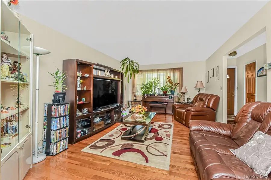 1008 Balcom Avenue, Bronx, NY 10465 - #2