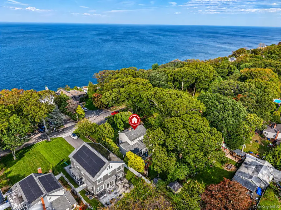 14 Waterview Drive, Sound Beach, NY 11789 - #3
