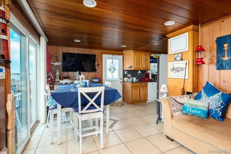 106 Shore Drive E, Amagansett, NY 11930 - #3