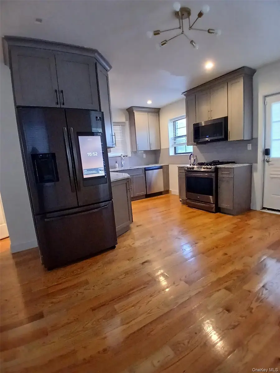 20507 Murdock Avenue, Saint Albans, NY 11412 - #2