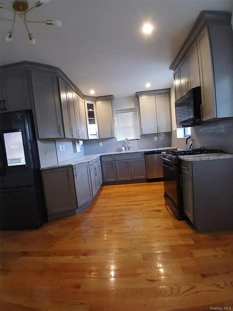 20507 Murdock Avenue, Saint Albans, NY 11412 - #3