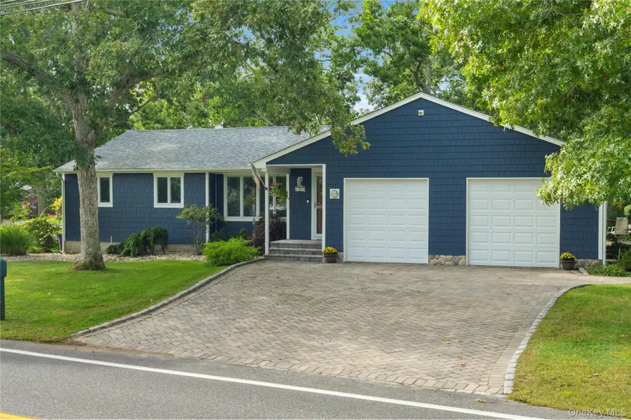 67 Wakeman Road, Hampton Bays, NY 11946 - #2