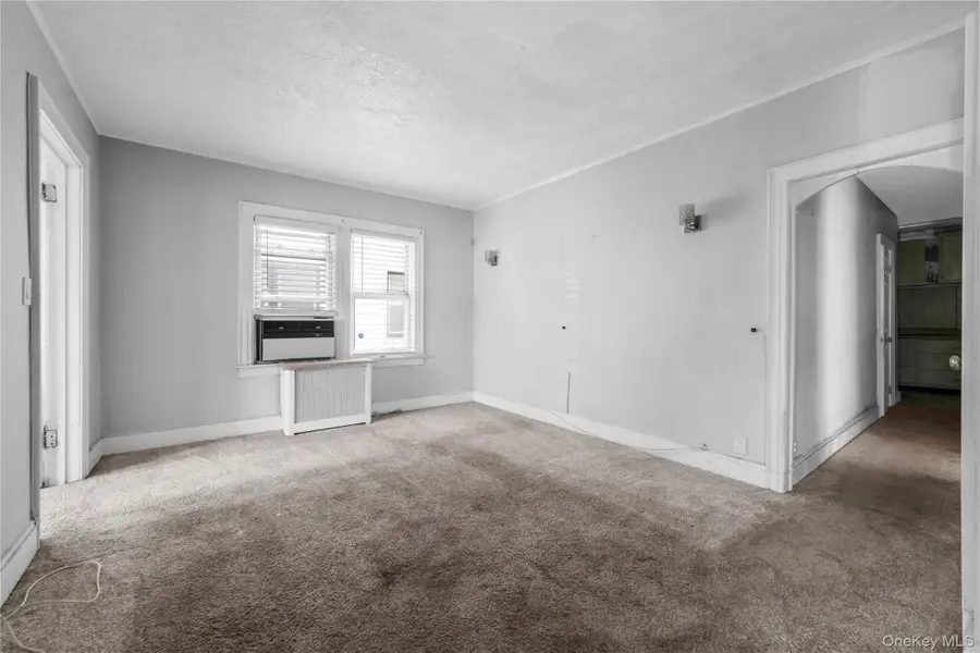 231-08 Mentone Avenue, Laurelton, NY 11413 - #3