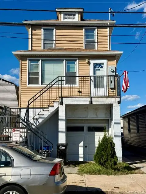 103 Noel Road, Broad Channel, NY 11693