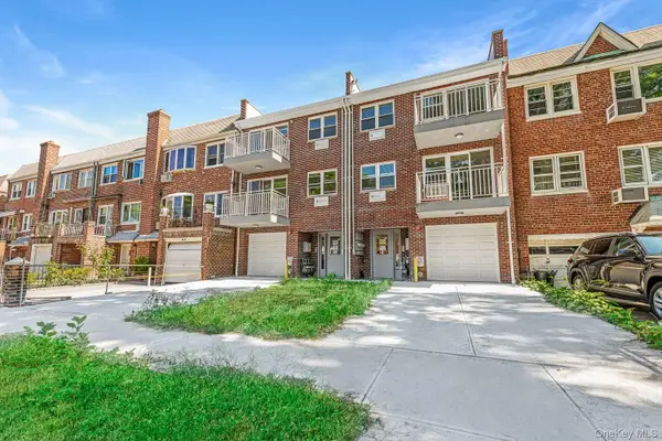 20-63 48th Street, Astoria, NY 11105