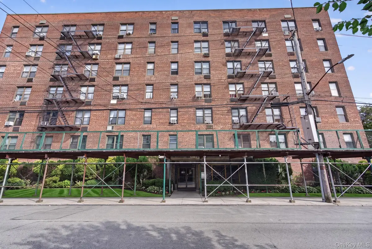 2475 E 11th Street #5K, Brooklyn, NY 11235 - #1