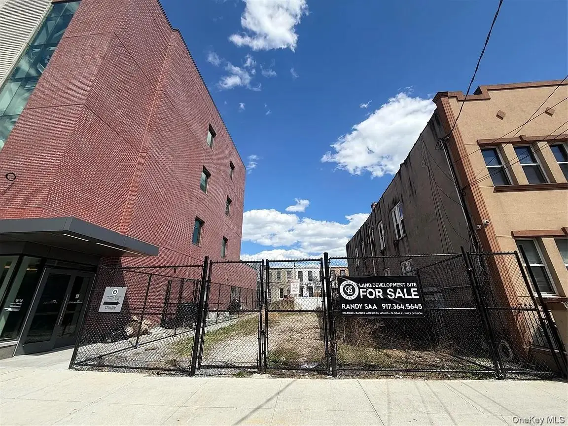465A Cleveland Street, Brooklyn, NY 11208 - #1
