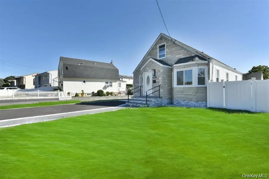 461 Pinebrook Avenue, West Hempstead, NY 11552 - #3