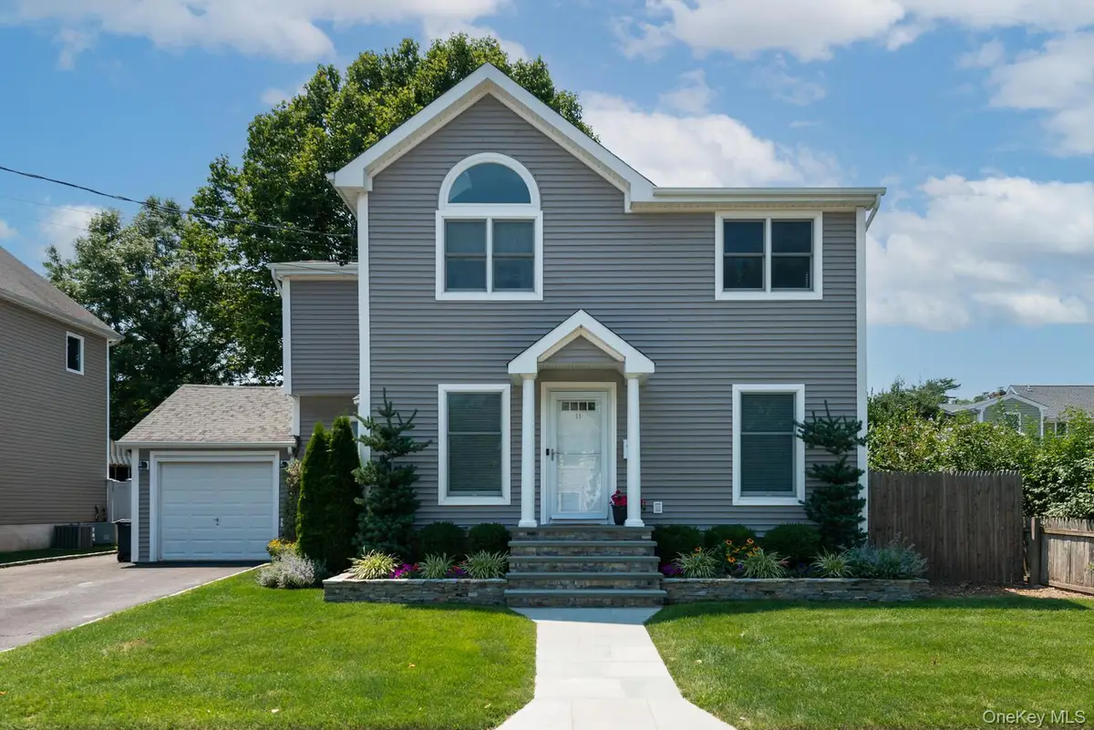 11 Cherry Street, Glen Head, NY 11545 - #1