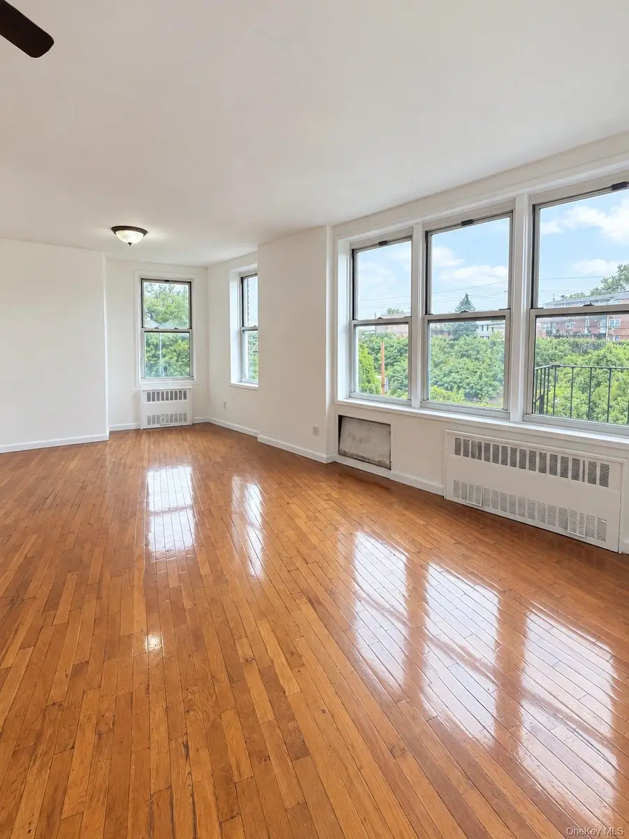 86-16 60th Avenue #4D, Elmhurst, NY 11373 - #3