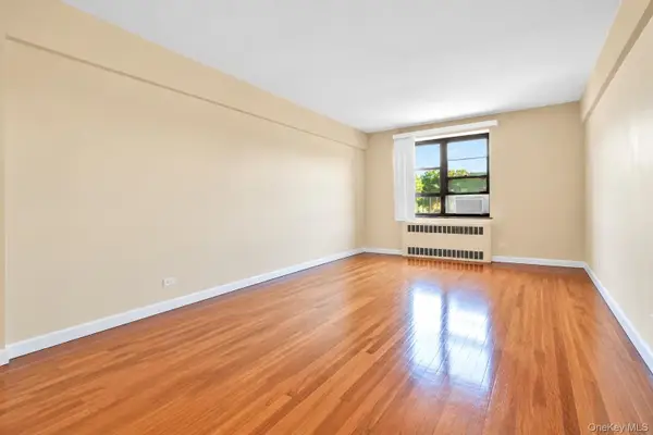 141-15 28th Avenue #6A, Flushing, NY 11354