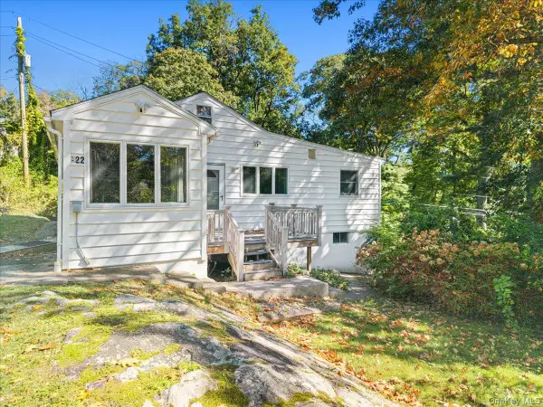 122 Becker Street, Lake Peekskill, NY 10537