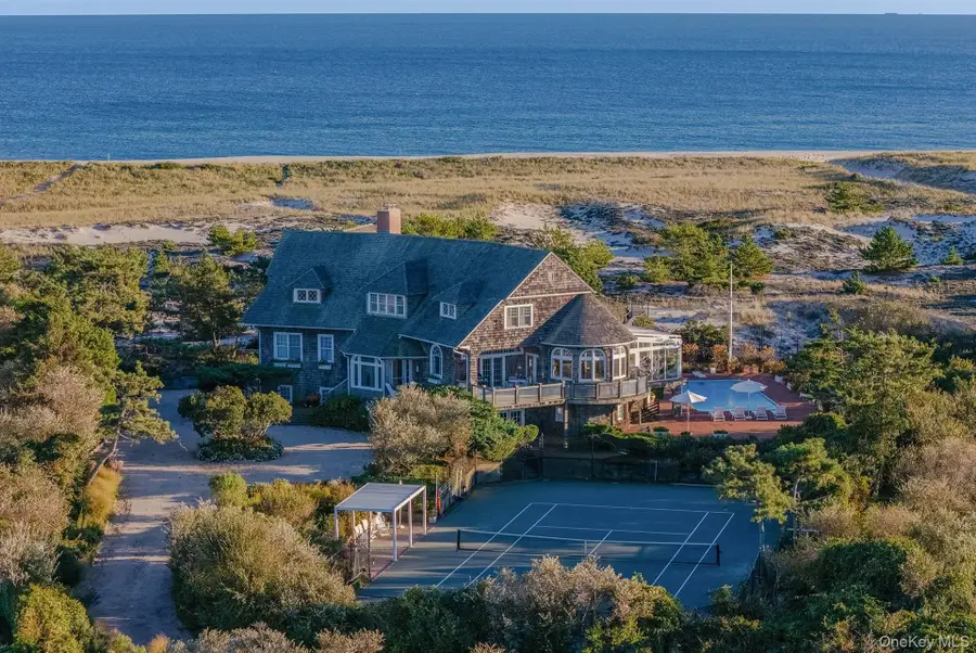 2040 Meadow Lane, Southampton, NY 11968 - #2