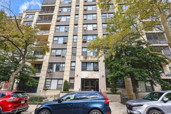 98-25 64th Rd #8C, Rego Park, NY 11374