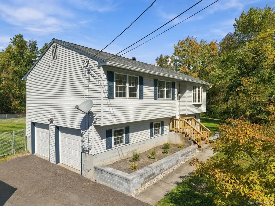 611 N Elting Corners Road, Highland, NY 12528 - #3