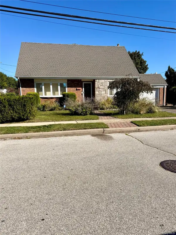 1418 Webster Street, Floral Park, NY 11001